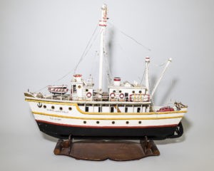 Maquette naïve du bateau l'Amiral de Joinville